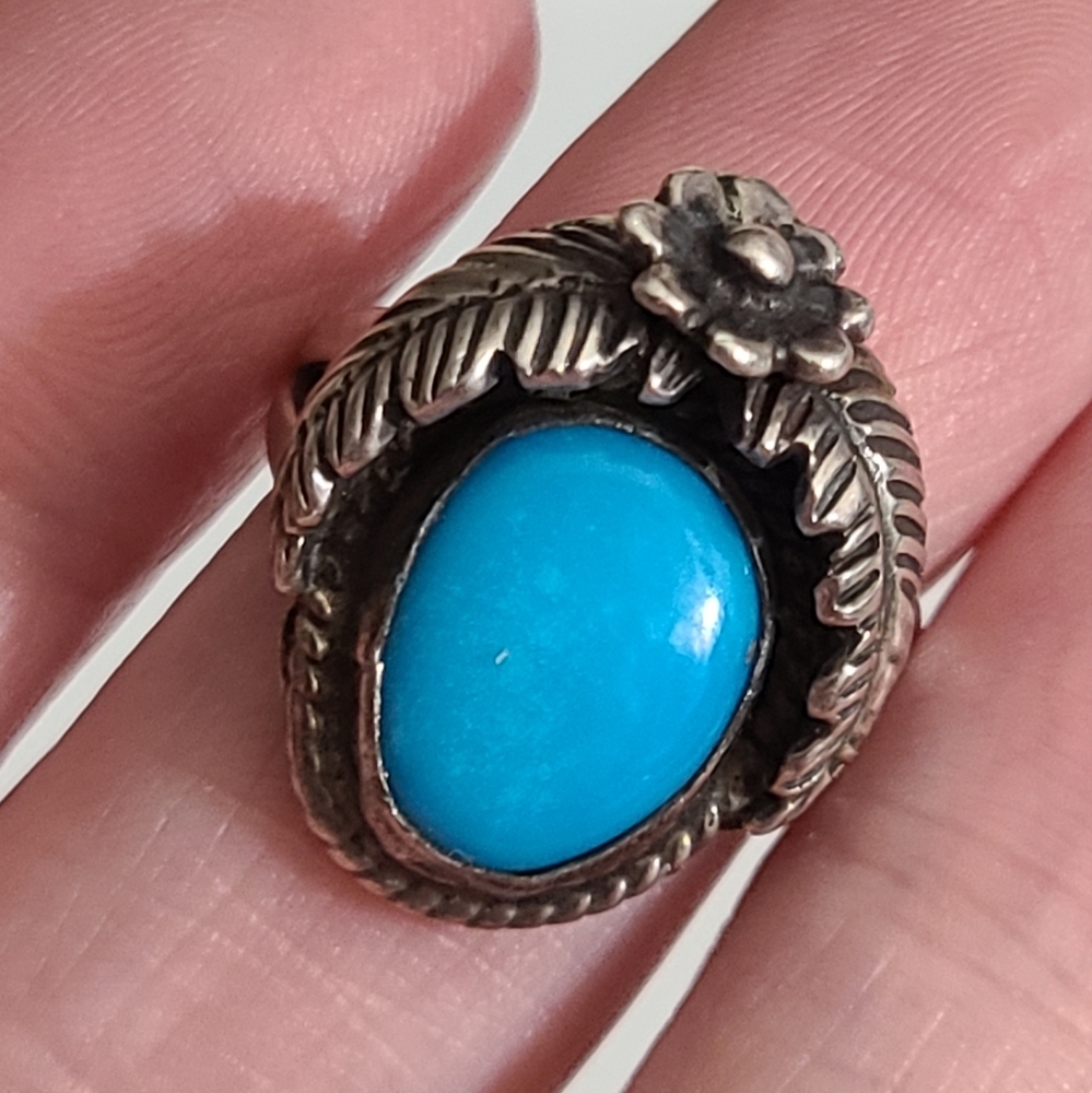 Vintage navajo sleeping beauty turquoise sterling ring squash blossom 6.5